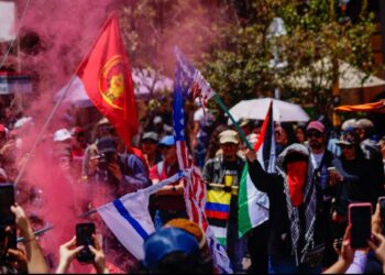 Colombia (AIL): May 1st in Bogotá
